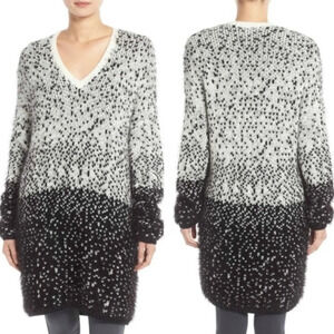 Trouvé • Long V-Neck Colorblock Sweater